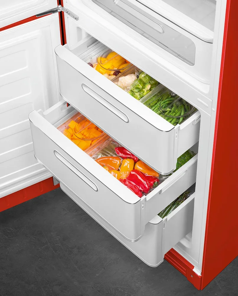 SMEG FAB32LRD6 Отдельностоящий двухдверный холодильник, стиль 50-х годов, 60 см, красный, No-frost, 
